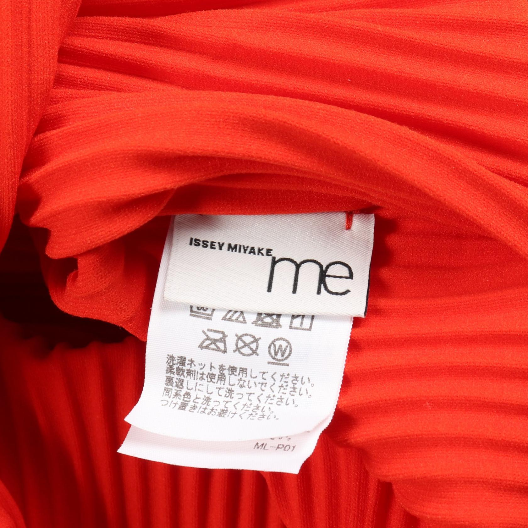 ミーイッセイミヤケ DOT PLEATS ポリエステルトップス