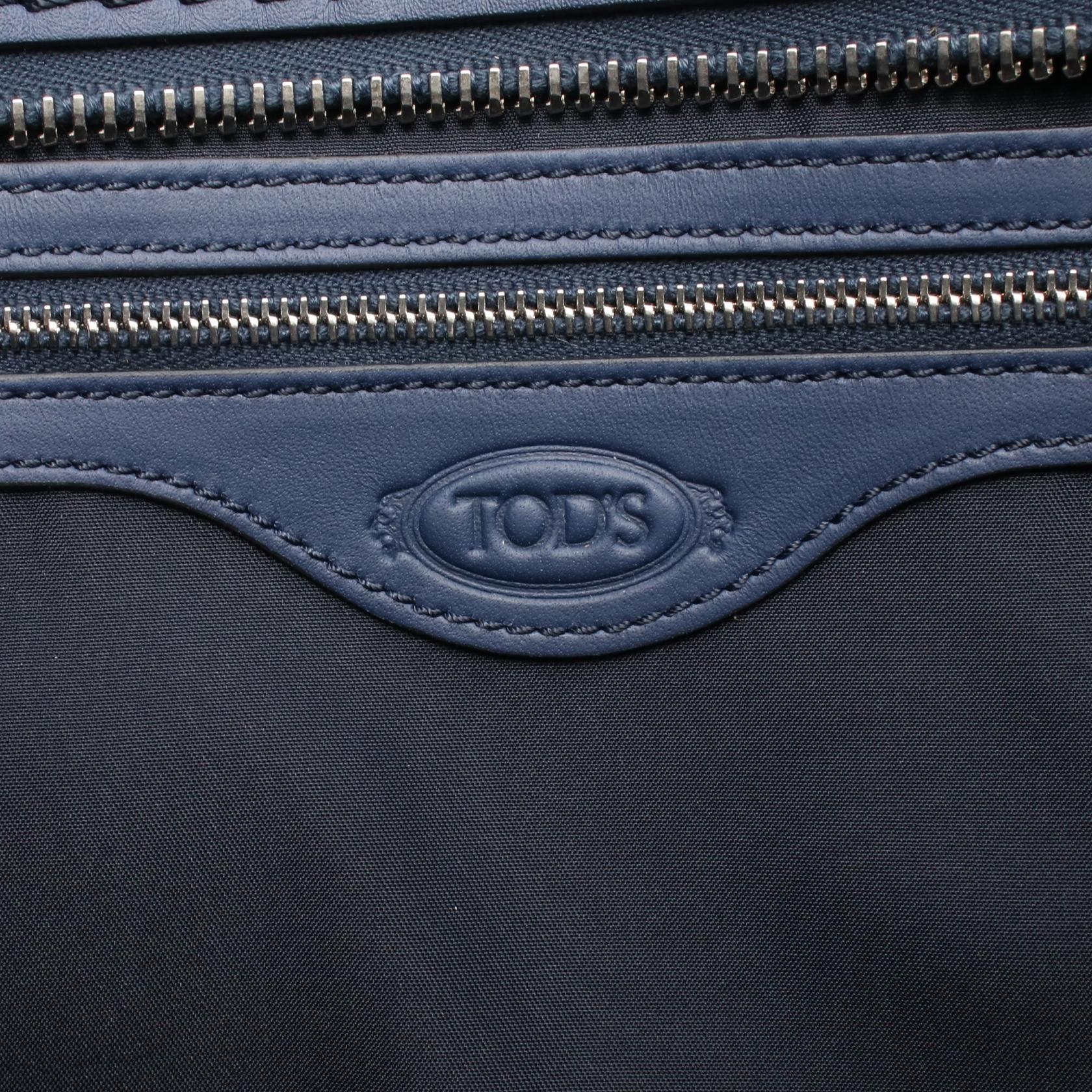 トッズ NOTE レザー トートバッグ