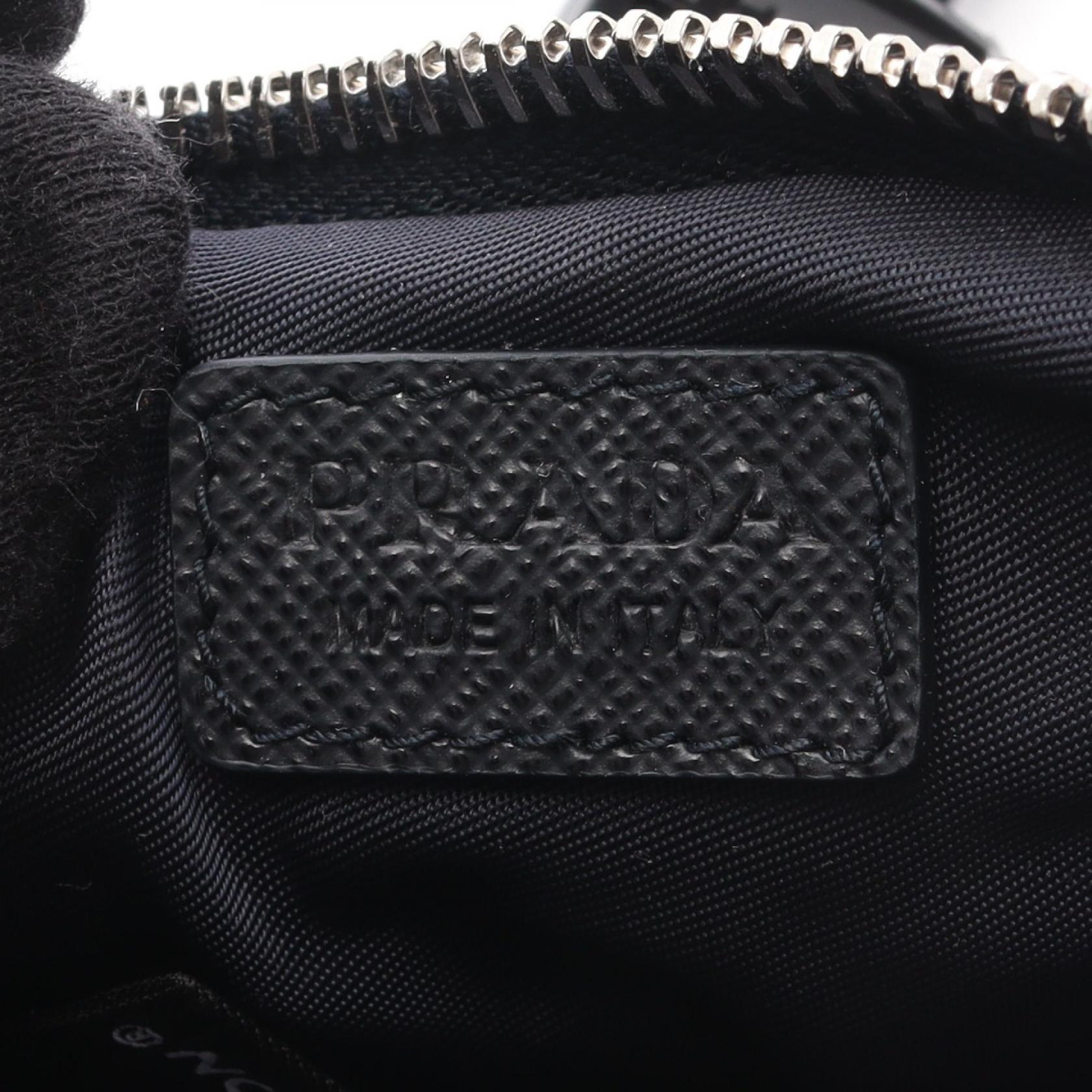 プラダ Re-Nylon ペットリード