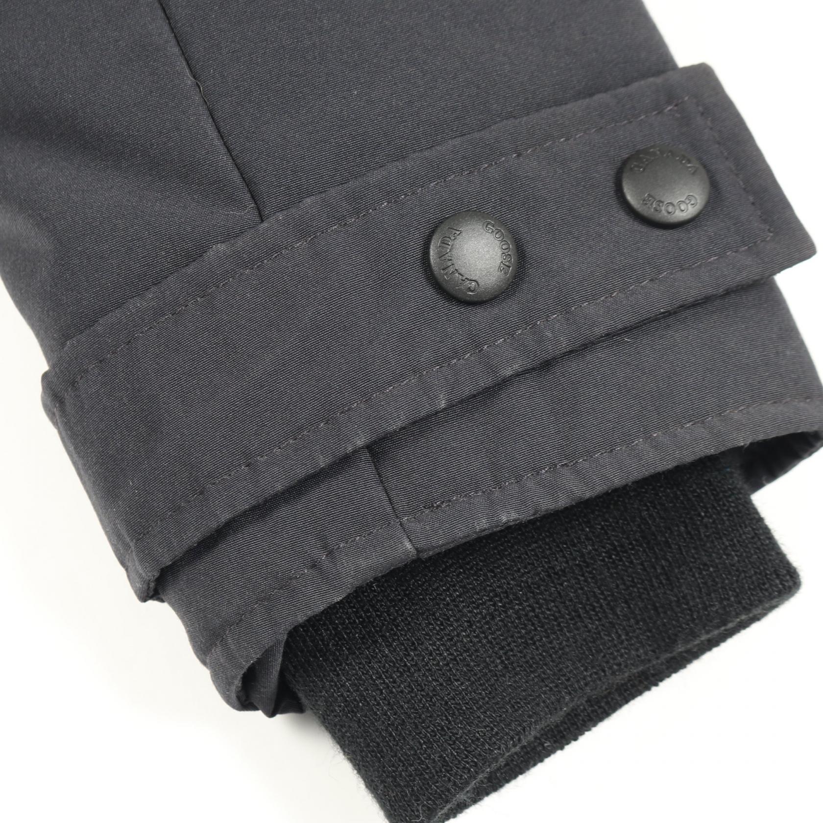 カナダグース MACKENZIE PARKA ダウンジャケット