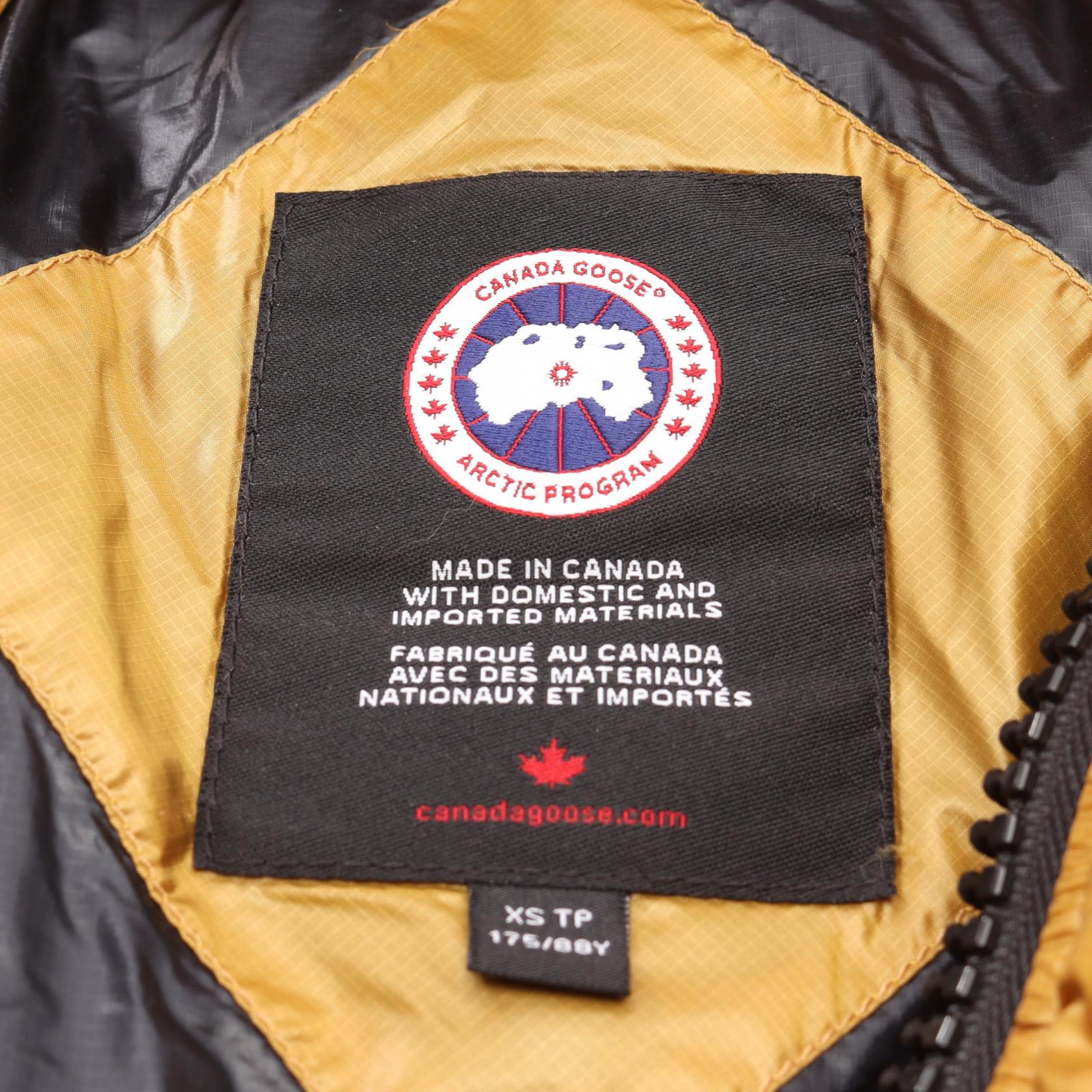 カナダグース Crofton Puffer ダウンジャケット