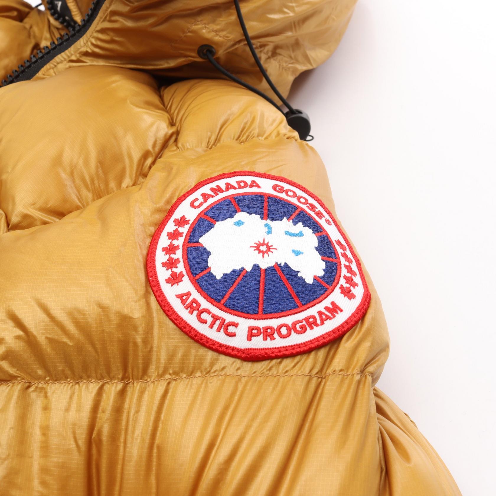 カナダグース Crofton Puffer ダウンジャケット
