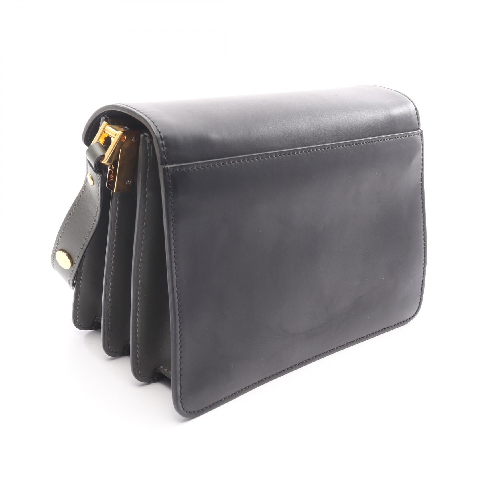 マルニ TRUNK レザー ショルダーバッグ