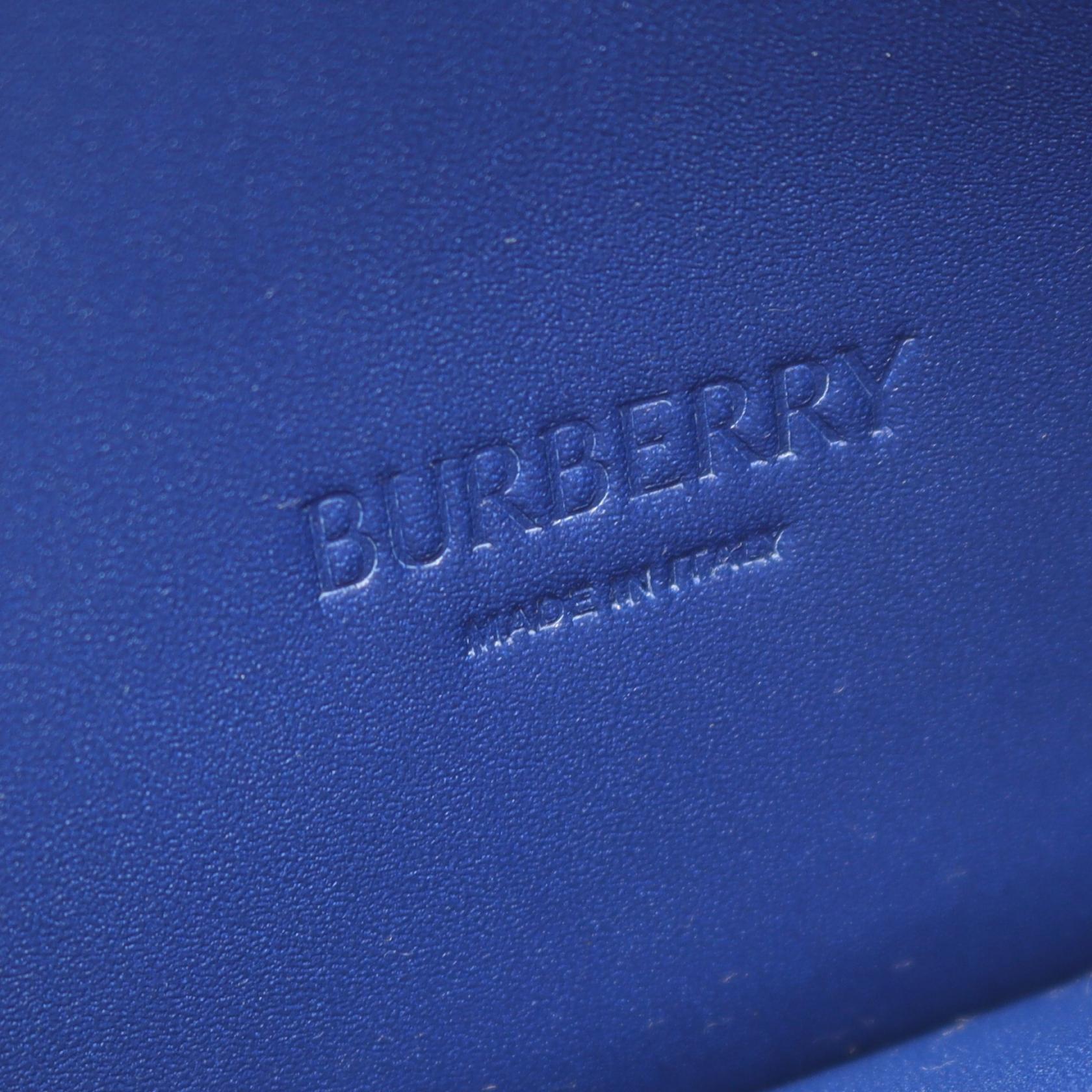 バーバリー レザーコインケース