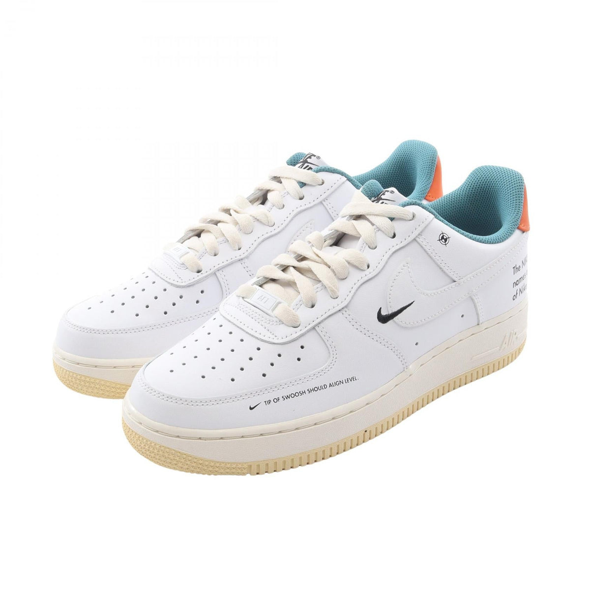 ナイキ AIR FORCE 1 '07 LE レザースニーカー