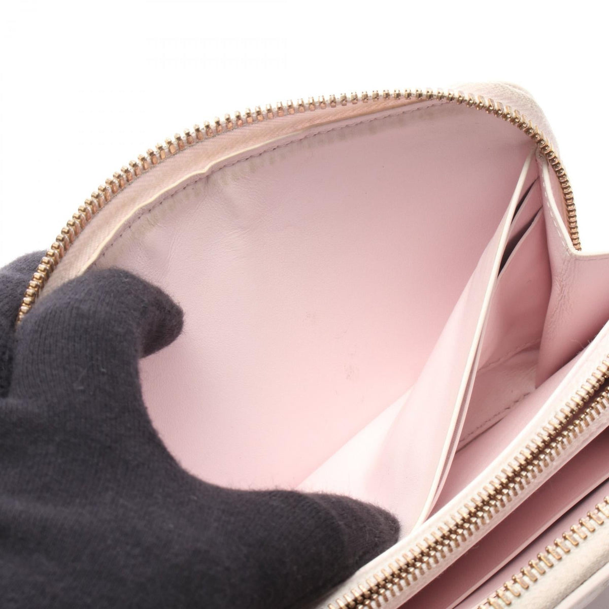 ボッテガヴェネタ イントレチャート レザー長財布