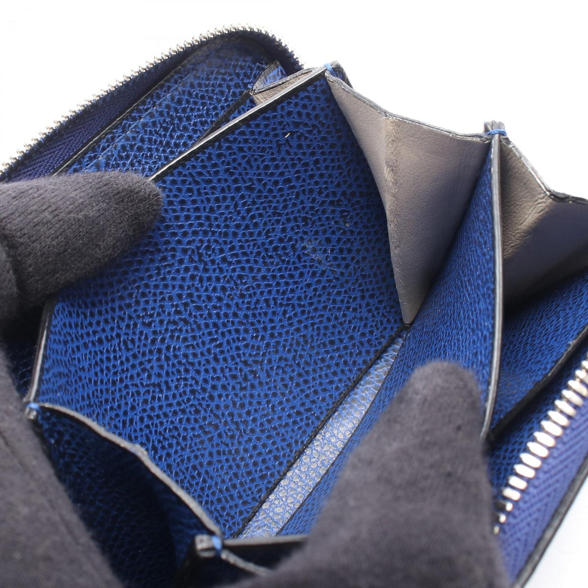 ヴァレクストラ ZIP AROUND CARD HOLDER レザーカードケース