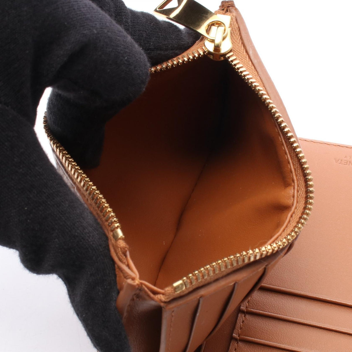 ボッテガヴェネタ イントレチャート ラムスキン二つ折り財布