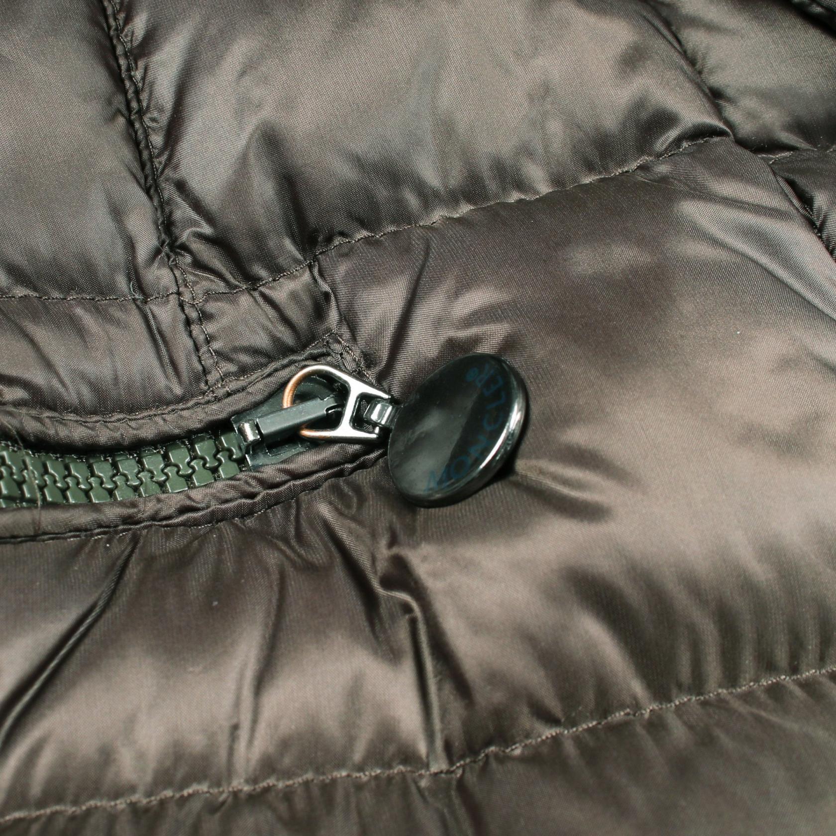 モンクレール HERMINE ナイロンダウンジャケット