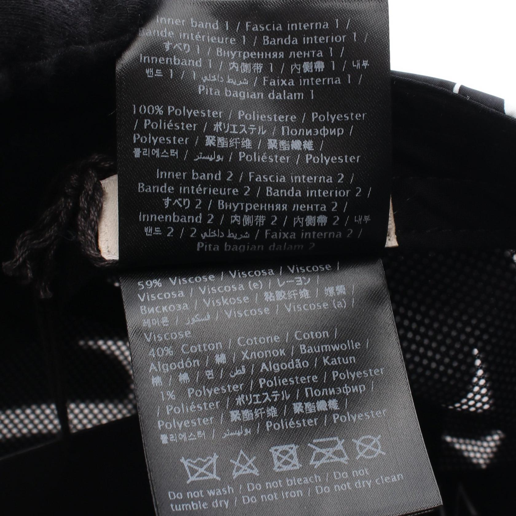 ヴァレンティノ ガラヴァーニ VLTN Times ナイロンキャップ