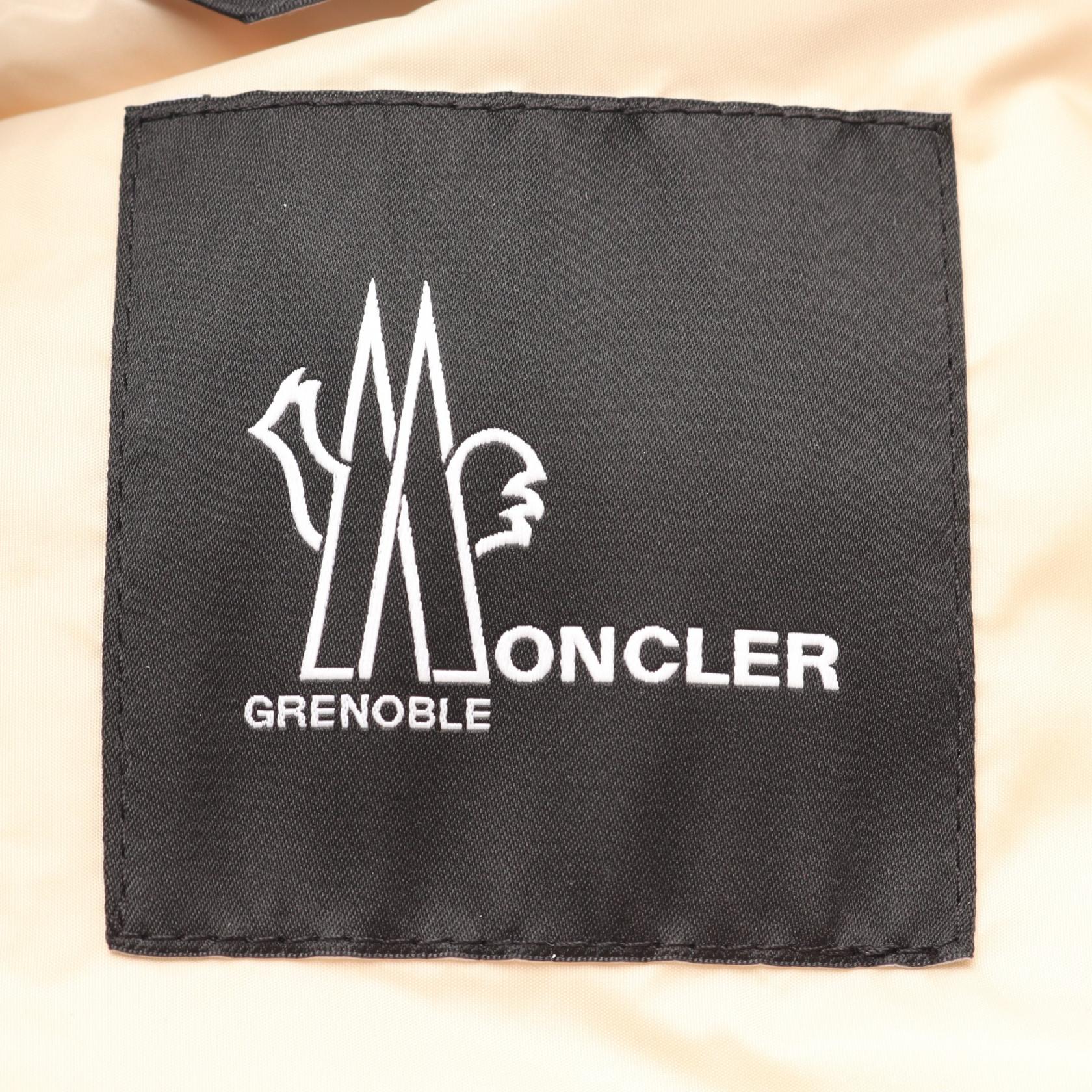 モンクレールグルノーブル BAISE GILET ナイロンダウンベスト