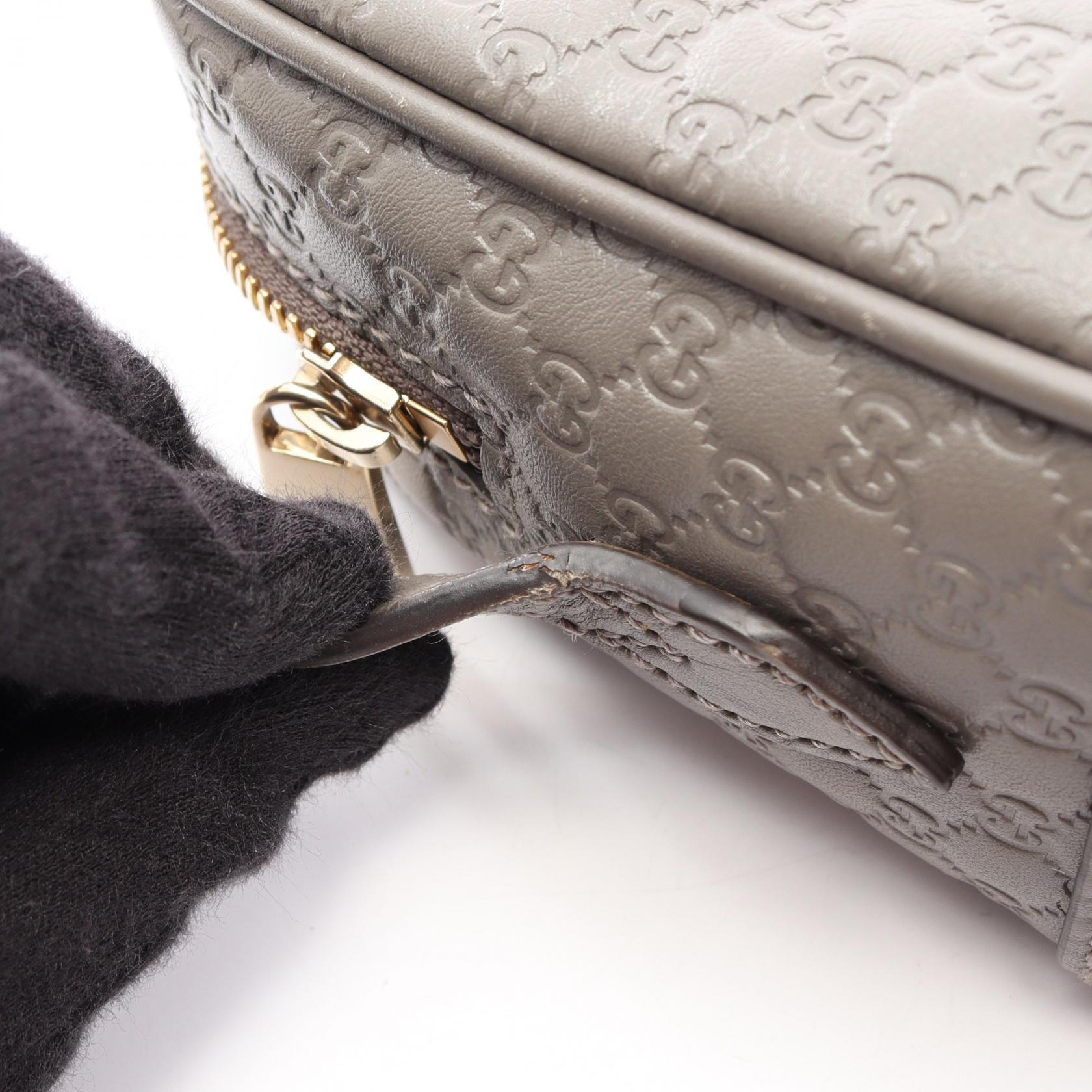 グッチ ブリー レザーショルダーバッグ