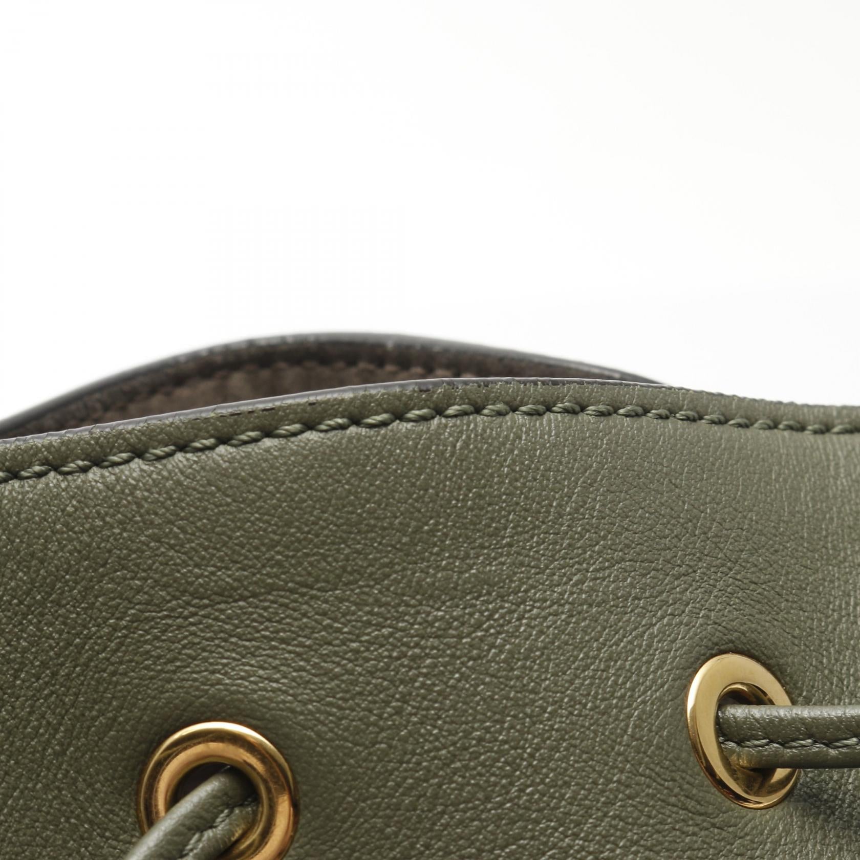 フェンディ モン トレゾール レザー ハンドバッグ