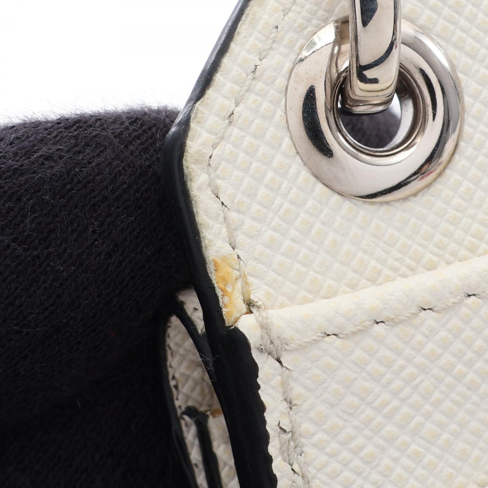 プラダ SAFFIANO PATCH サフィアーノレザーショルダーバッグ