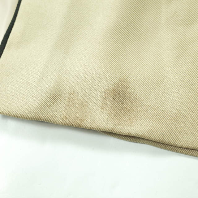 ツイルトレンチコート