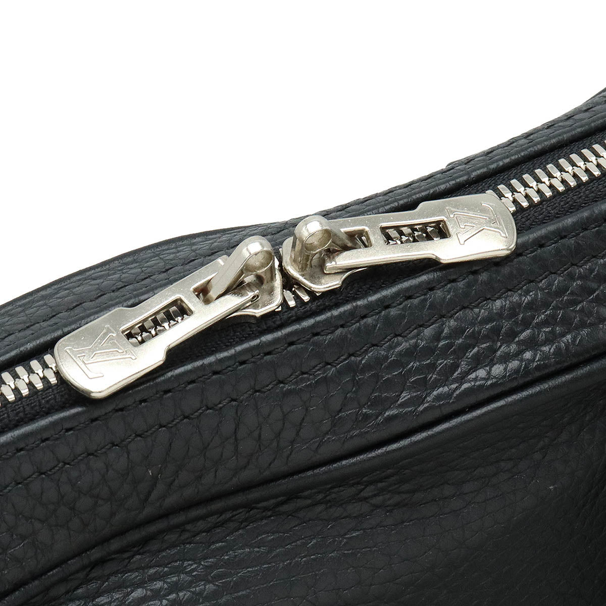 ルイヴィトン ポルトドキュマン M56003