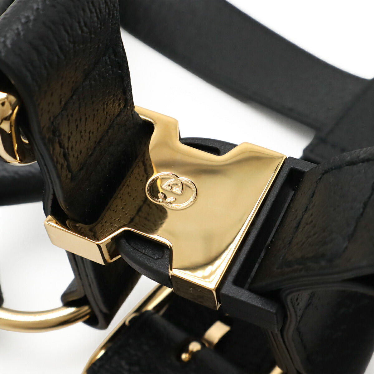 グッチ レザー ペット ハーネス