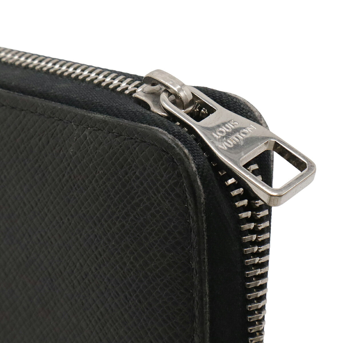 ルイヴィトン タイガ 長財布