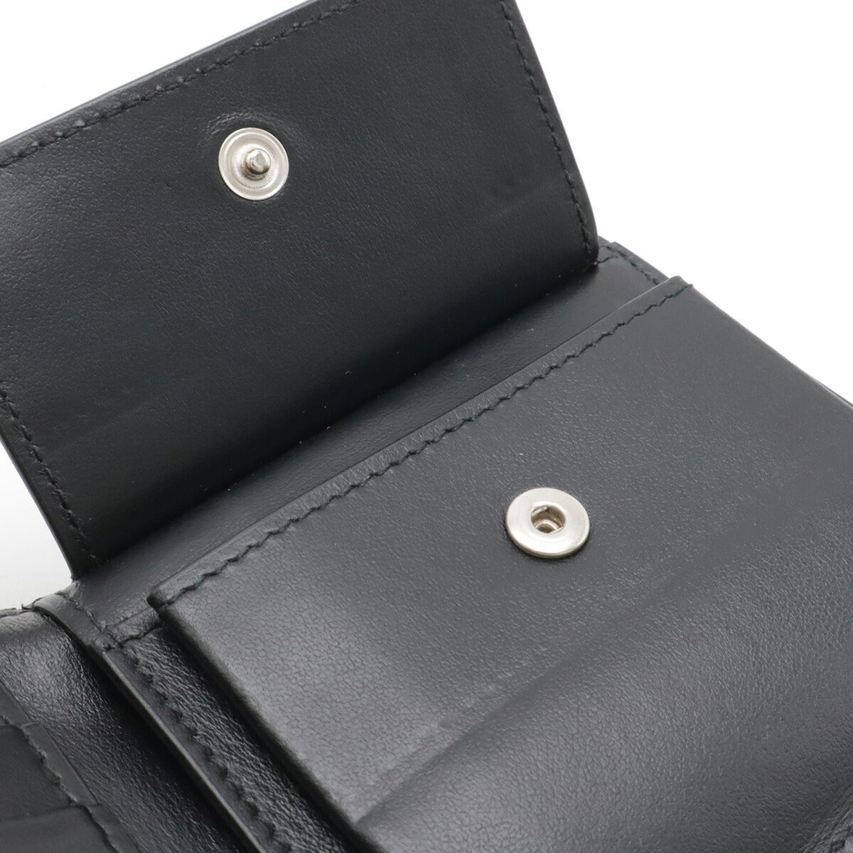 ボッテガヴェネタ カセット レザー二つ折り財布