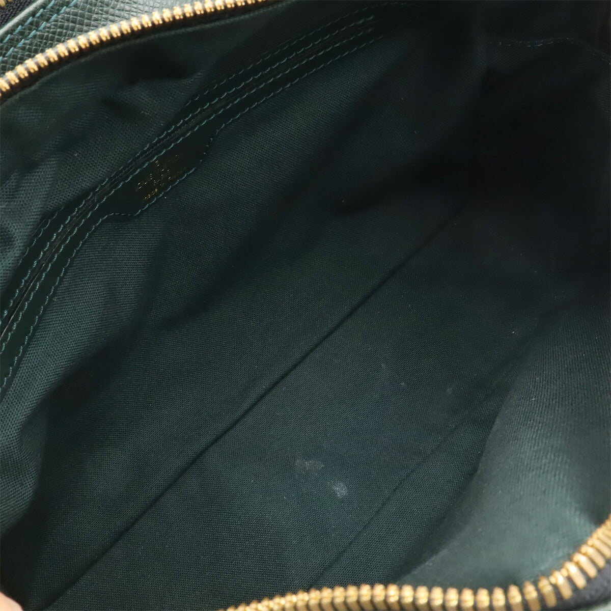 ルイヴィトン タイガ ショルダーバッグ