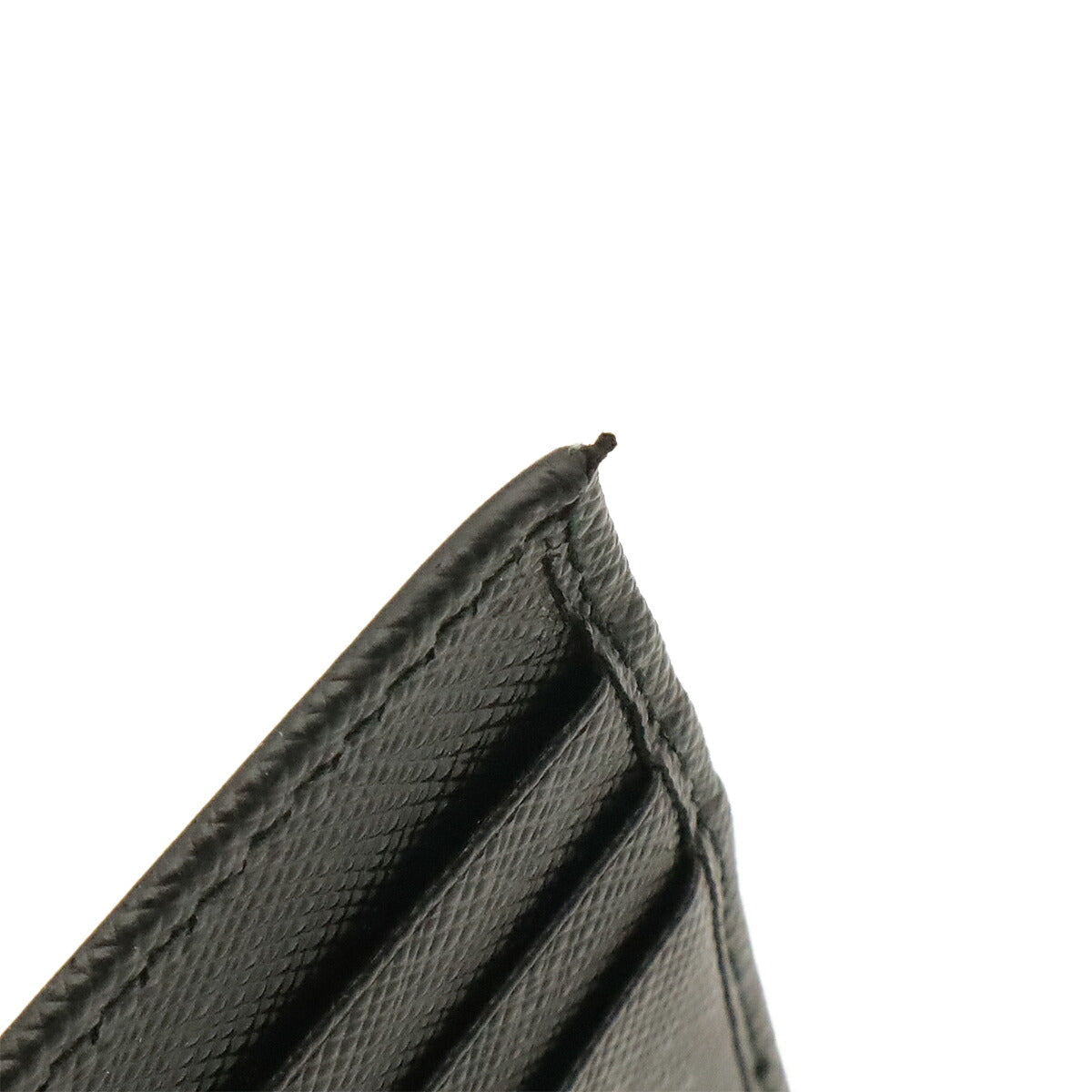 プラダ レザー二つ折り札入れ