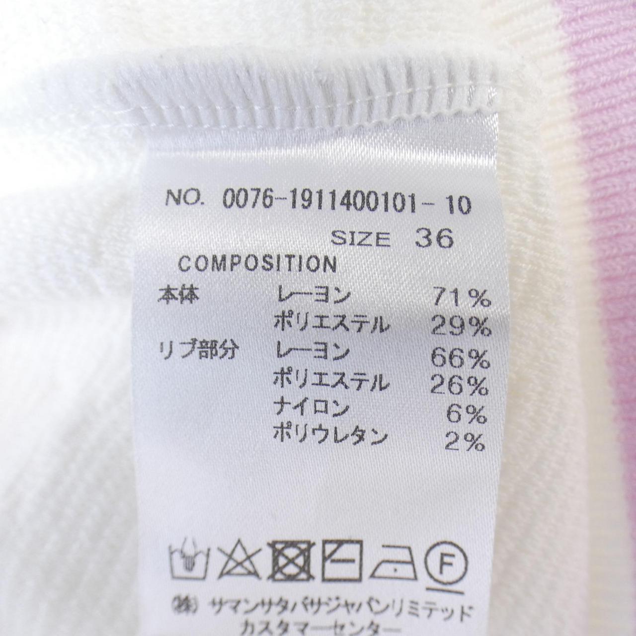 サマンサタバサ ニットトップス