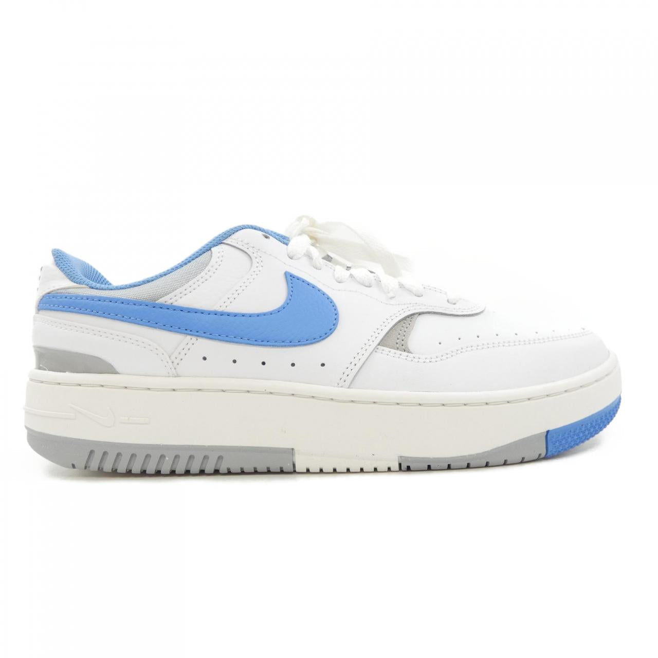 ナイキ AIR MAX EXCEE スニーカー