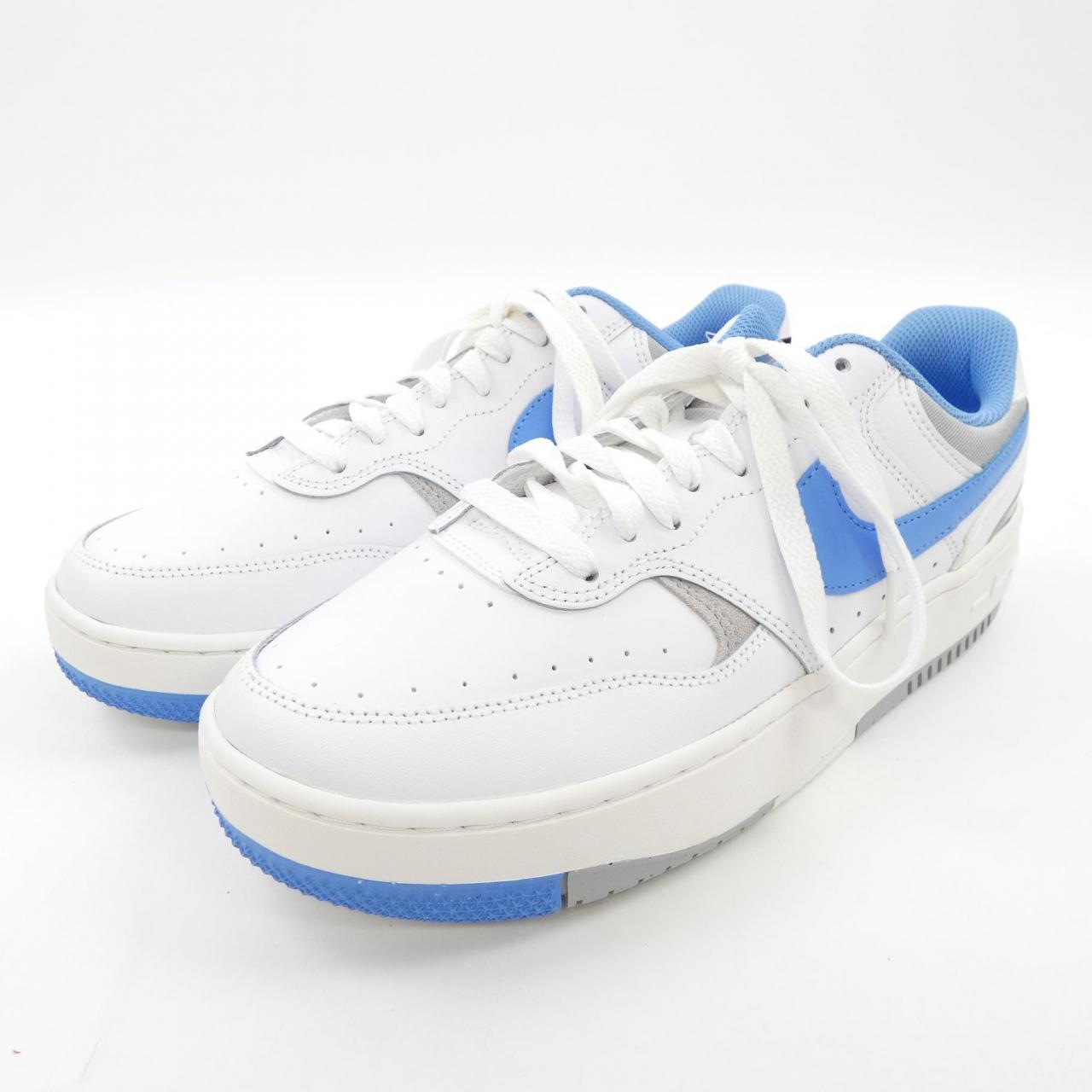 ナイキ AIR MAX EXCEE スニーカー