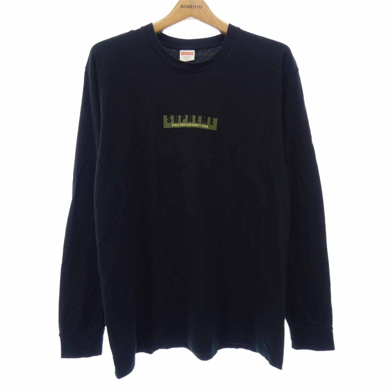 Supreme Tシャツ