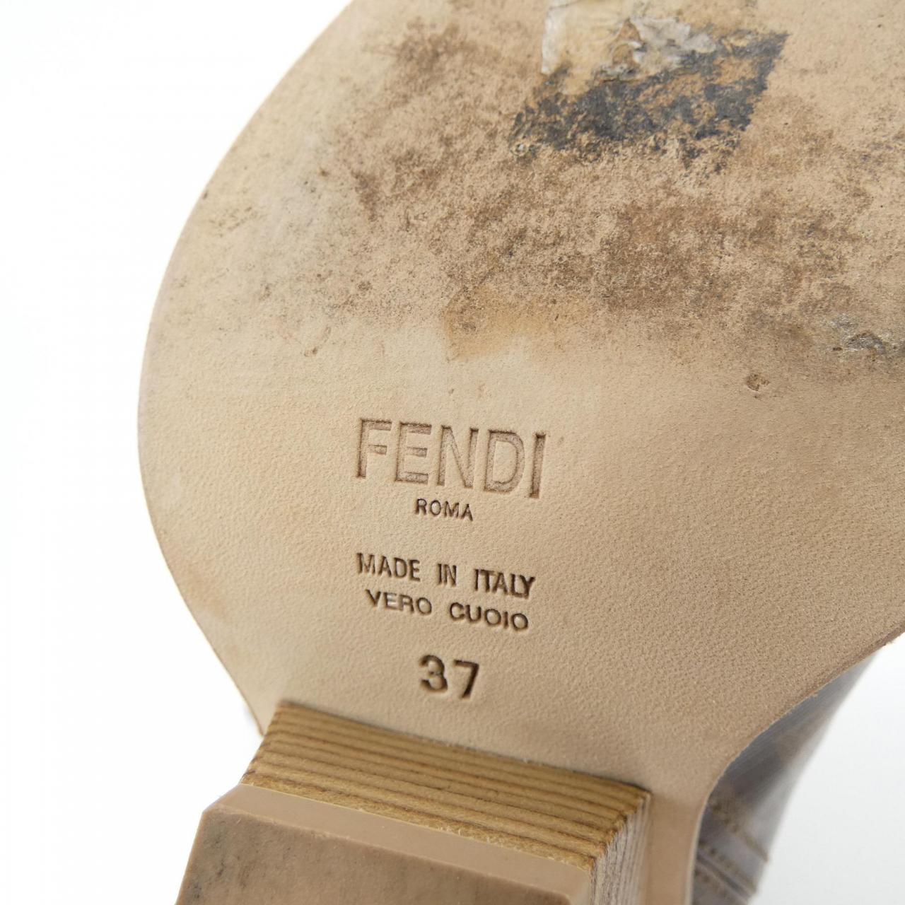 フェンディ ロングブーツ