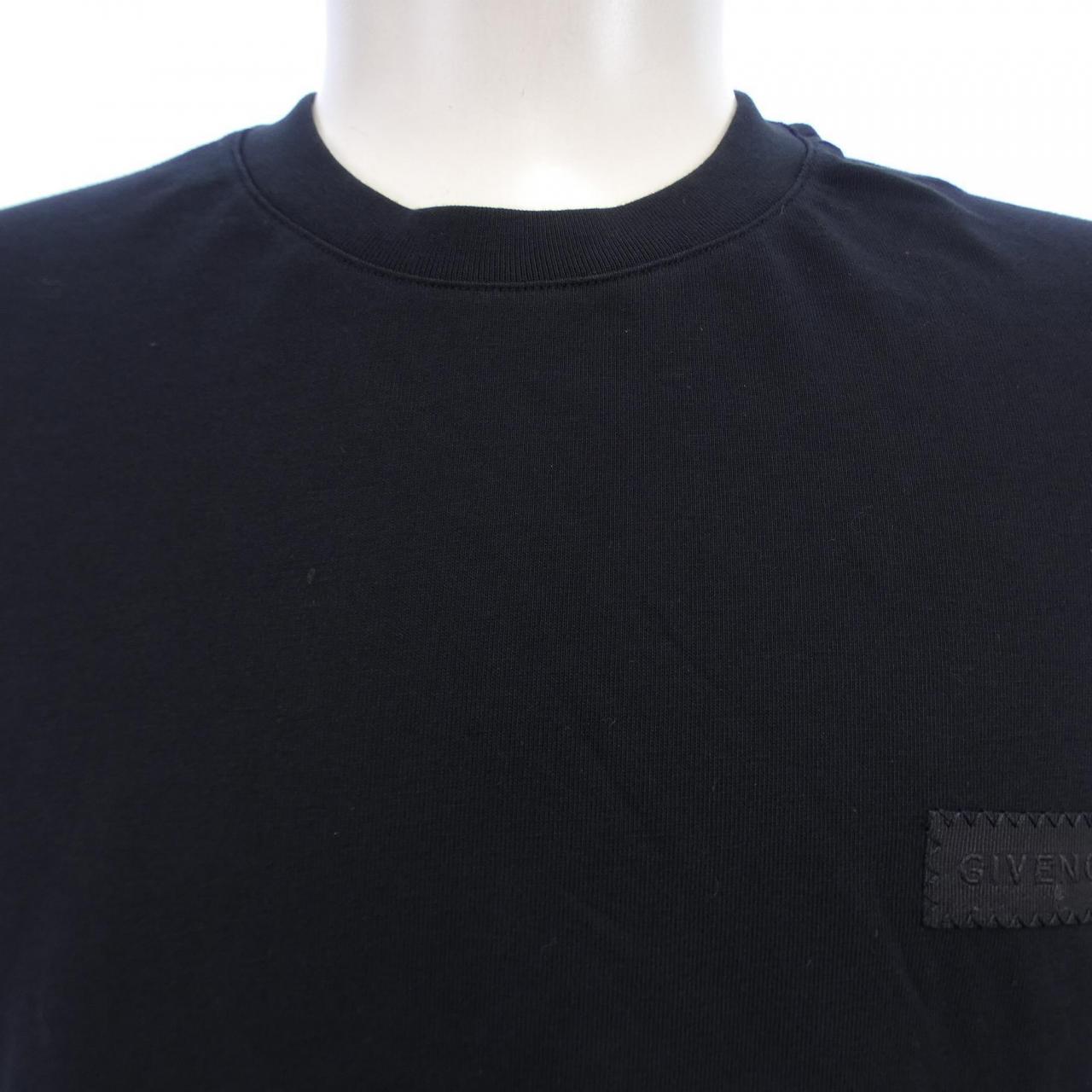 ジバンシィ Tシャツ