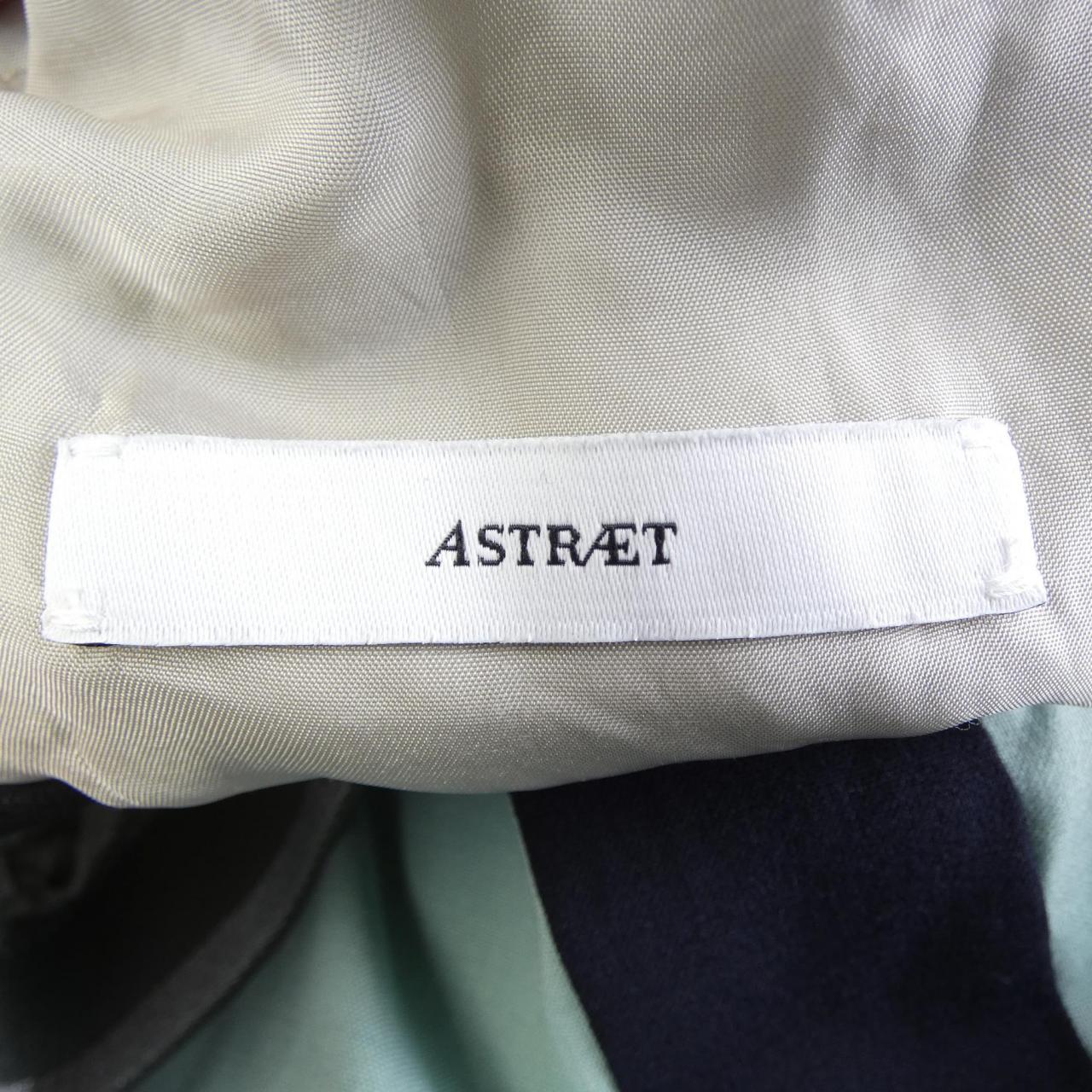 アストラット パンツ