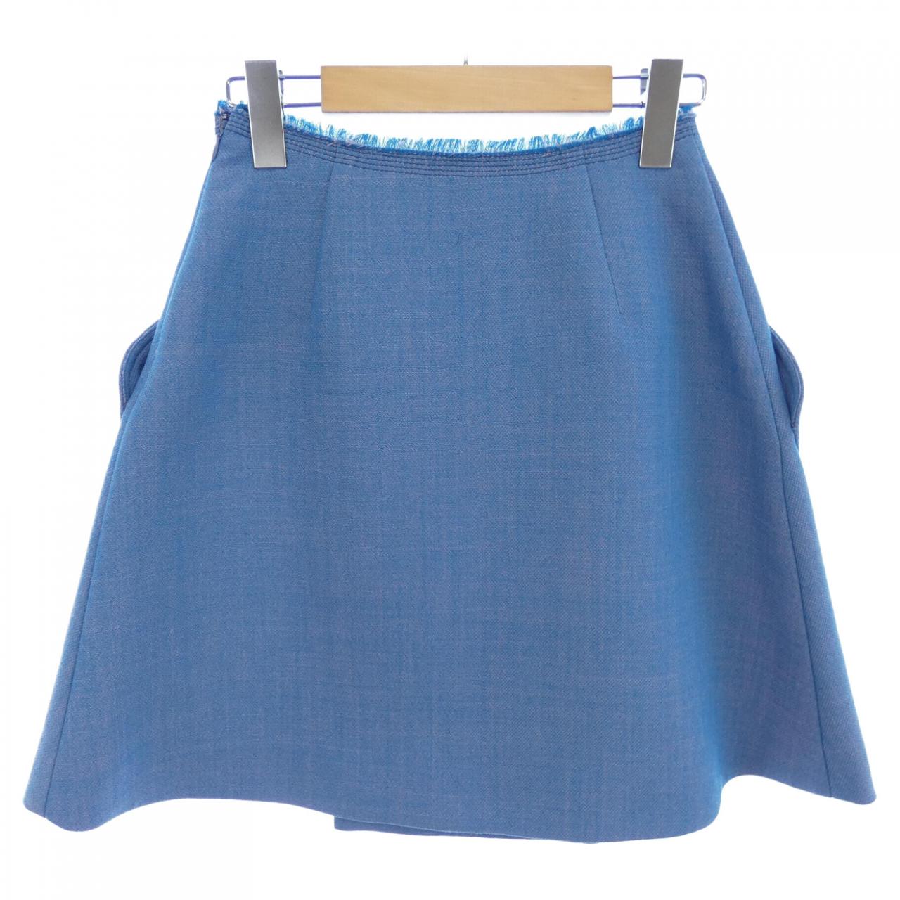 ミュウミュウ スカート