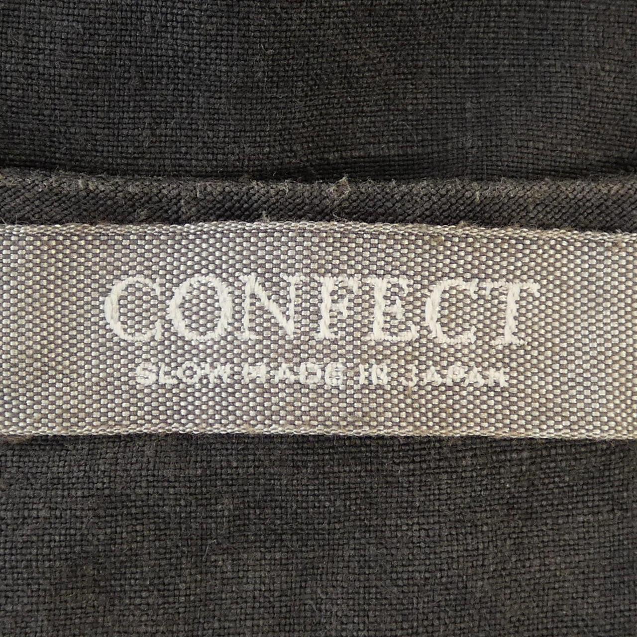 コンフェクト トップス