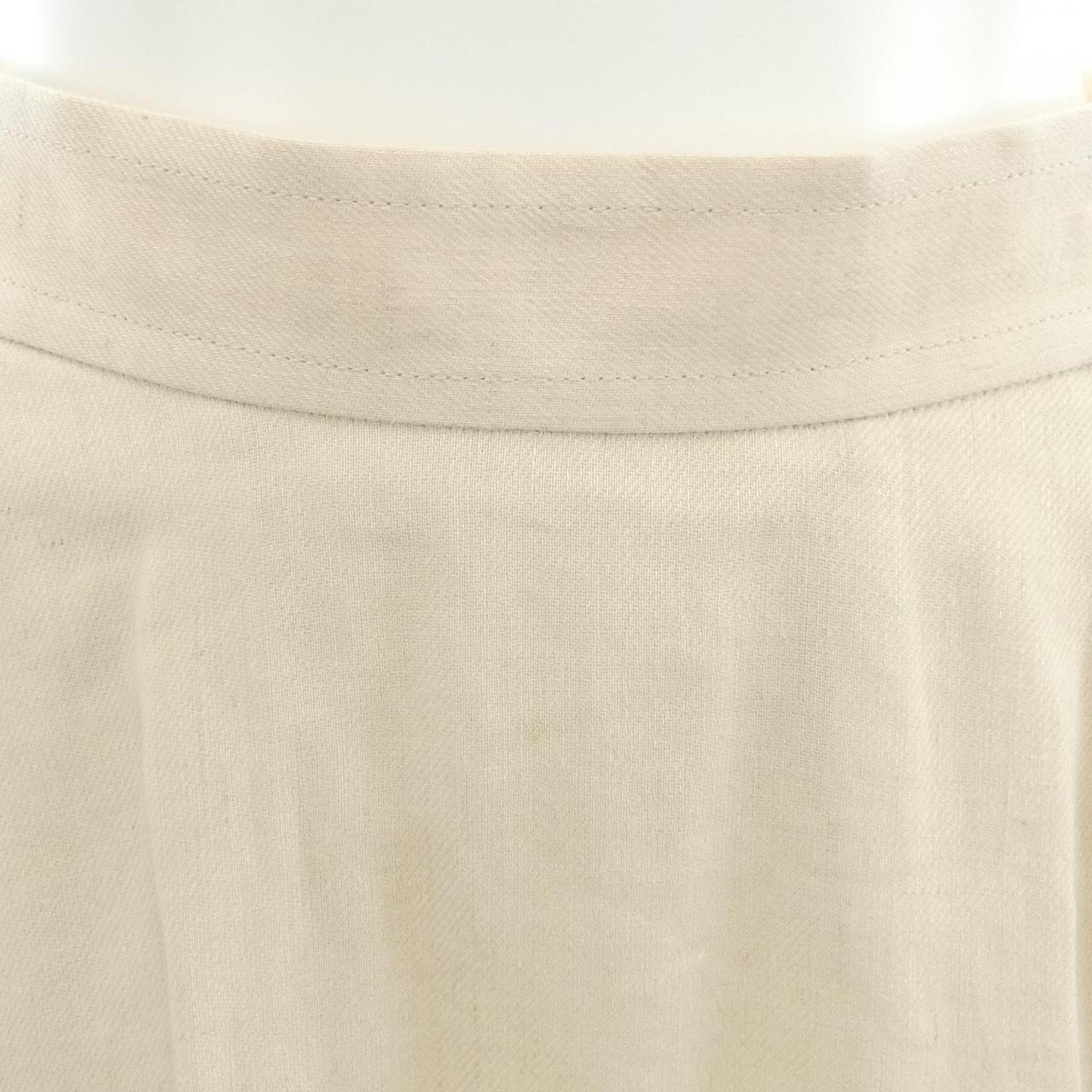 ドレステリア スカート