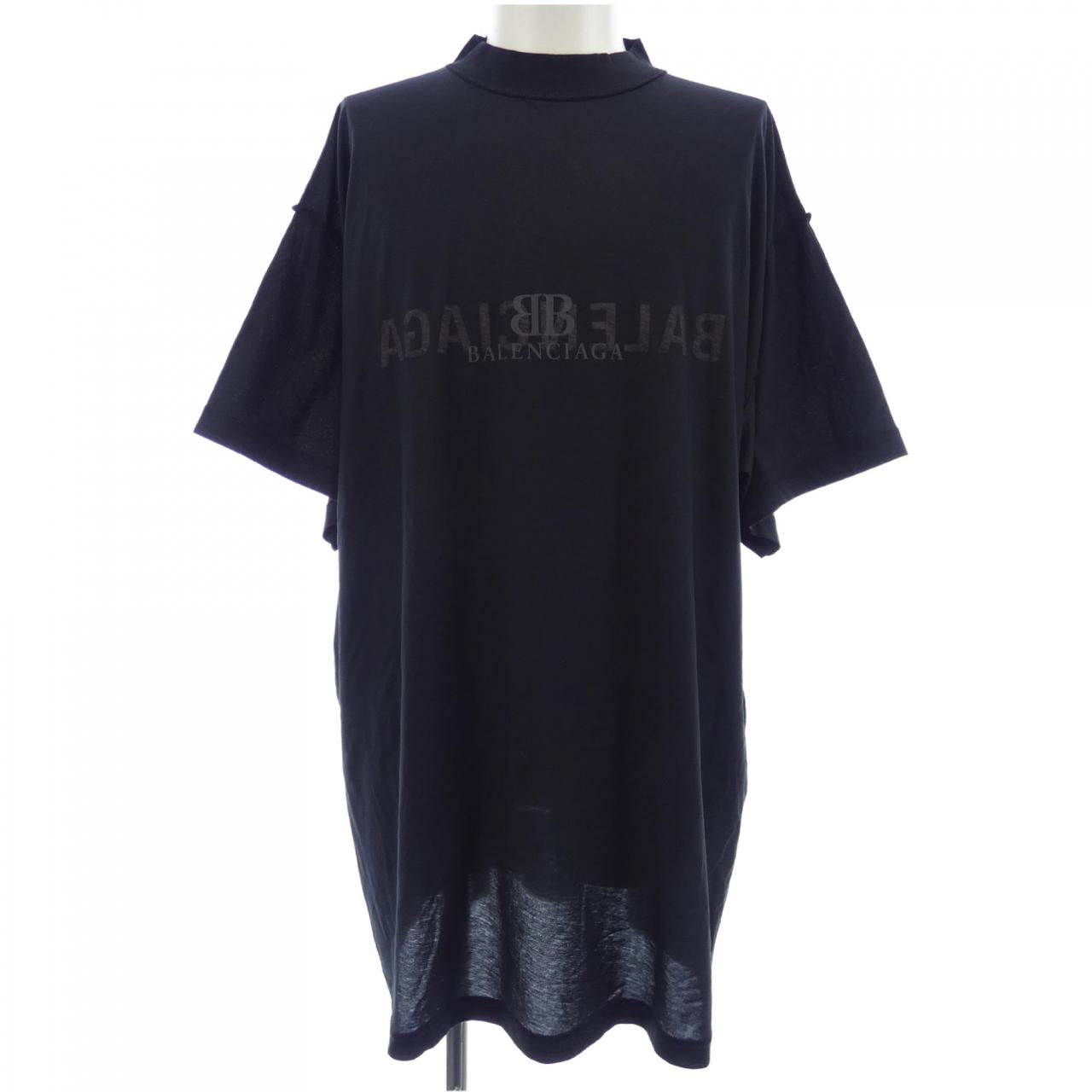 バレンシアガ Tシャツ