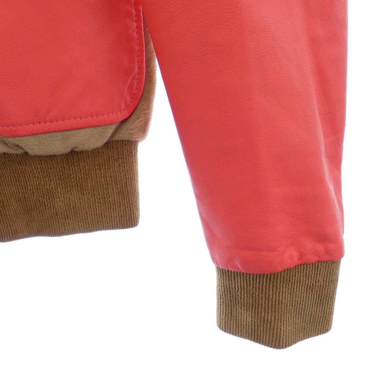 Dsquared2 S74AM0443 SX7817 レザー ジャケット