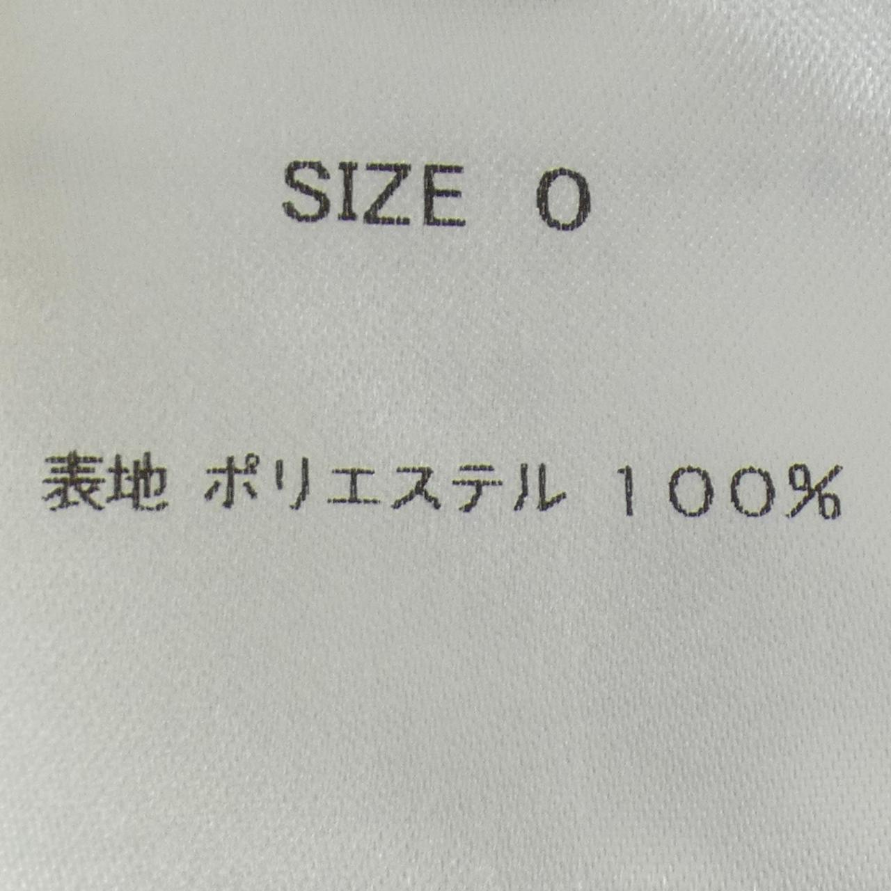 シーニュトップス