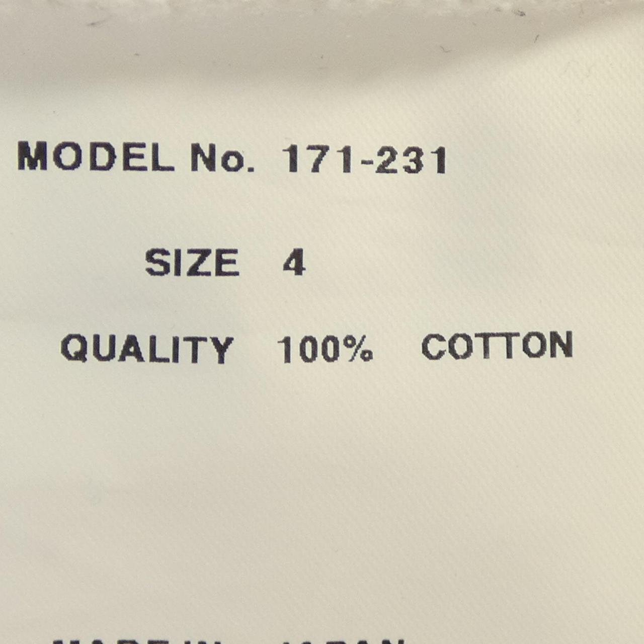 BETON コットンTシャツ