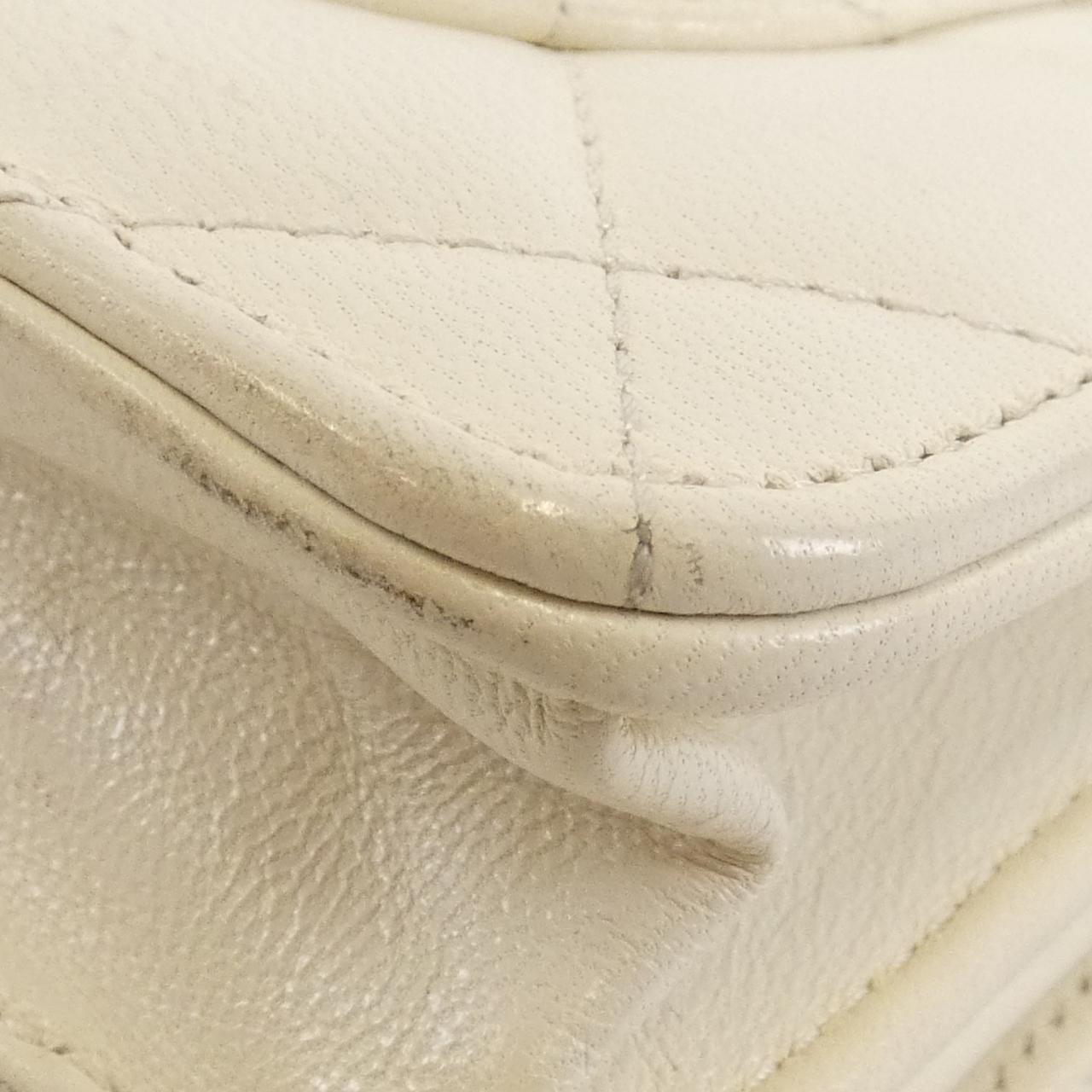シャネル AP2548 ゴート 財布