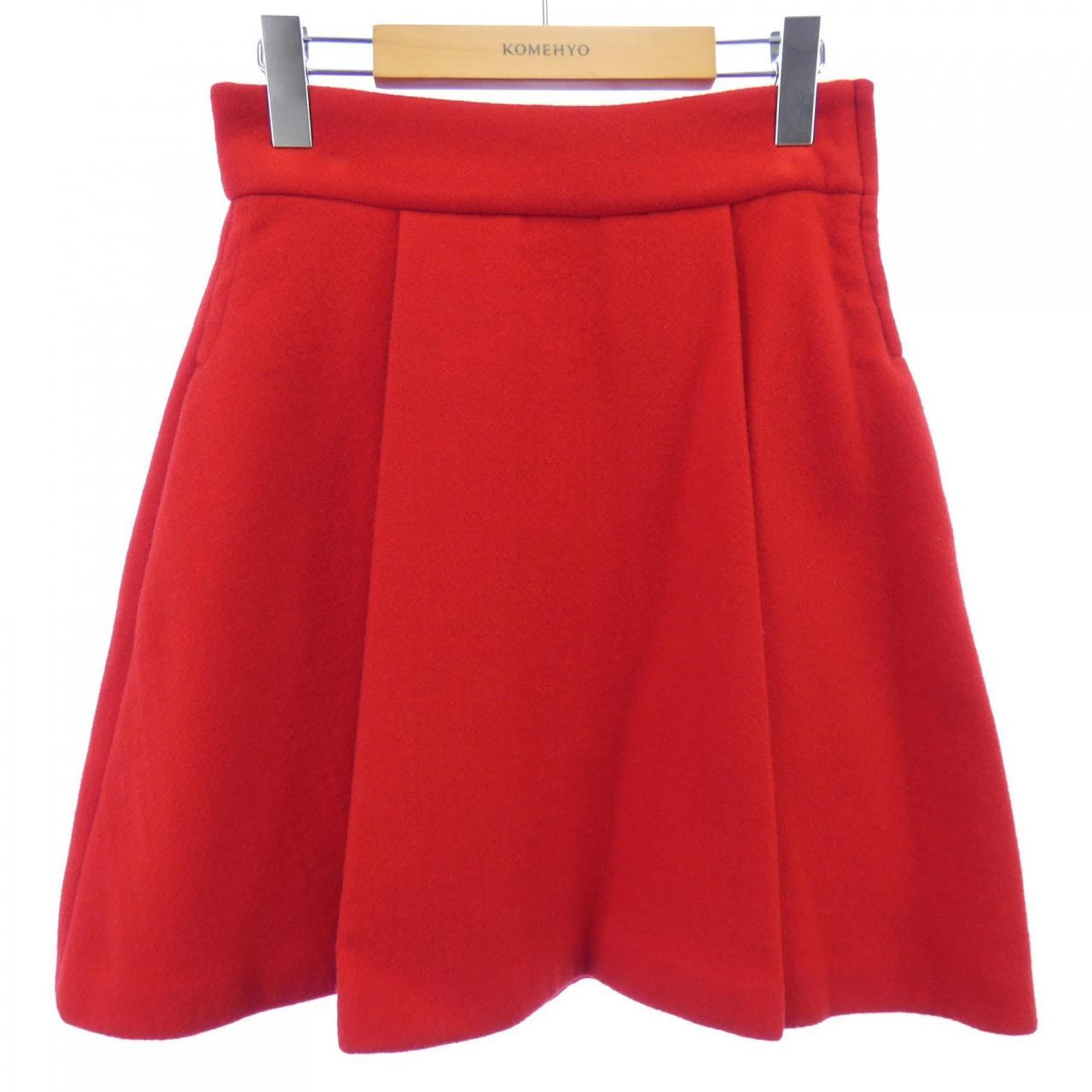 ミュウミュウ スカート