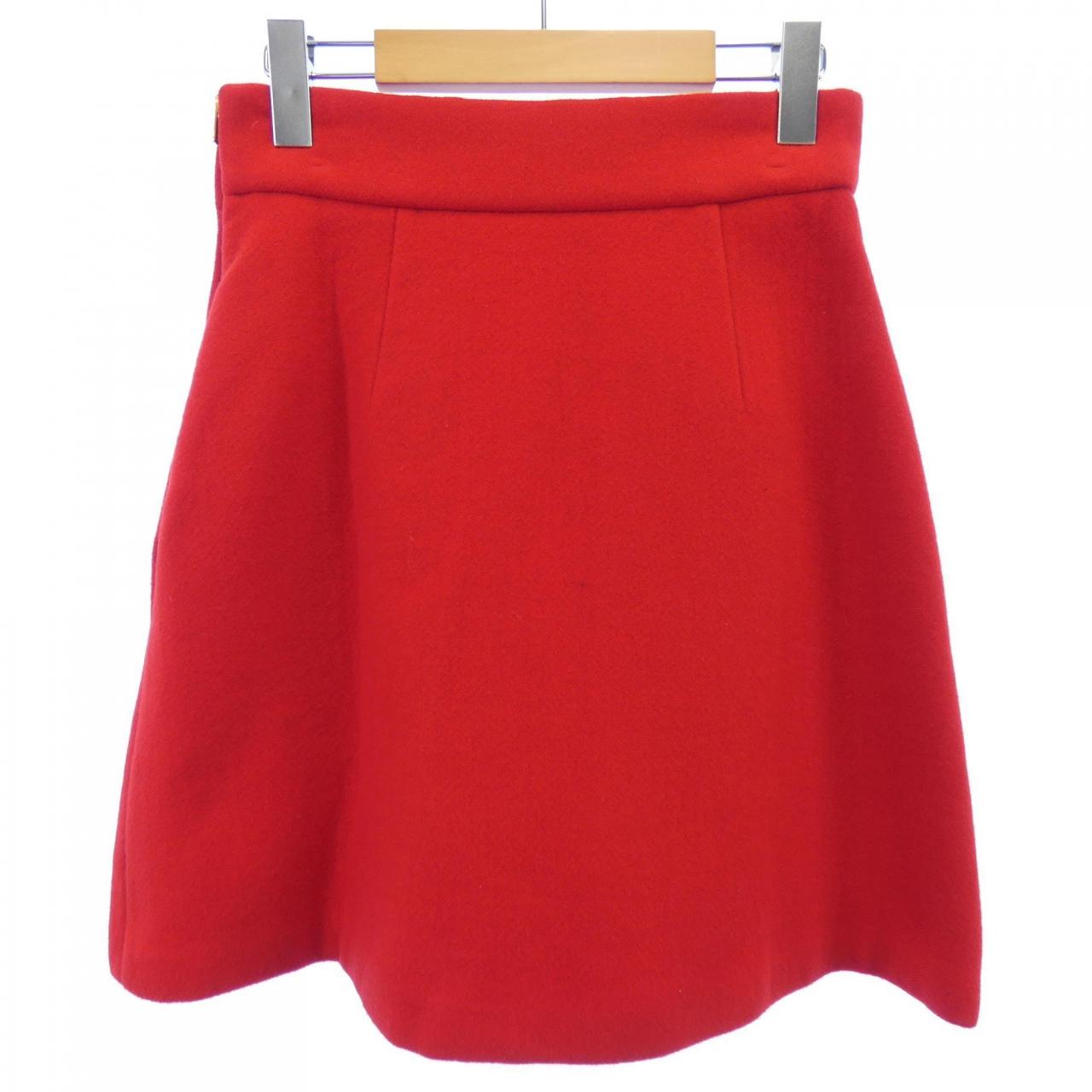 ミュウミュウ スカート