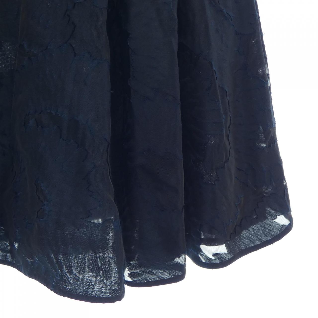 エンポリオ アルマーニ V2N50TV9908 スカート