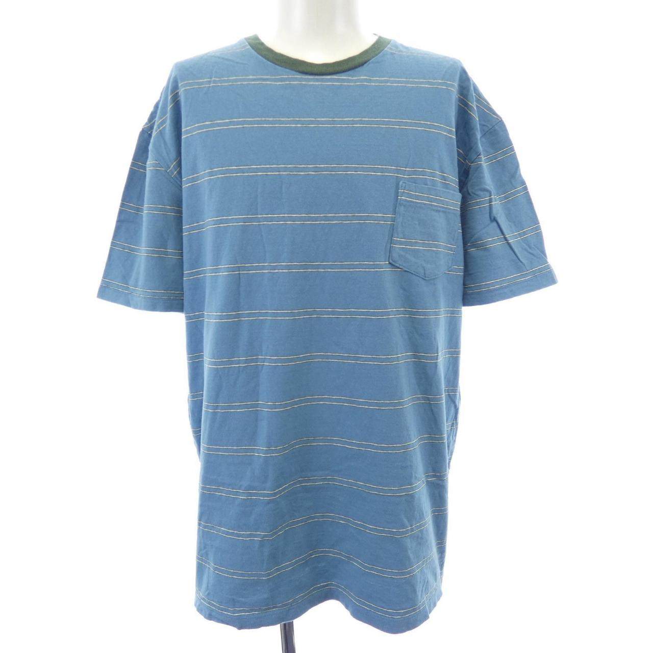 トロフィークロージング コットンTシャツ