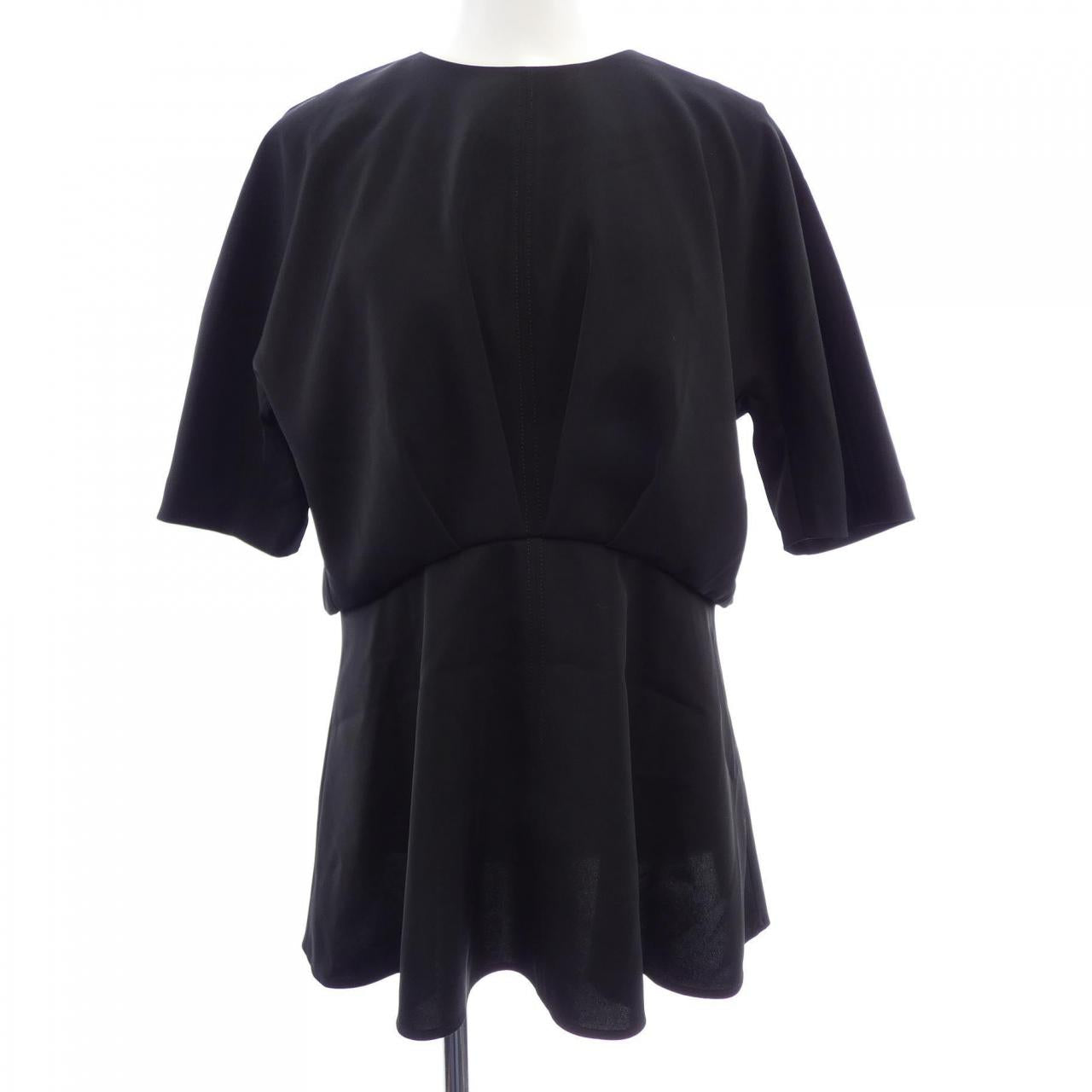 シクラス トップス