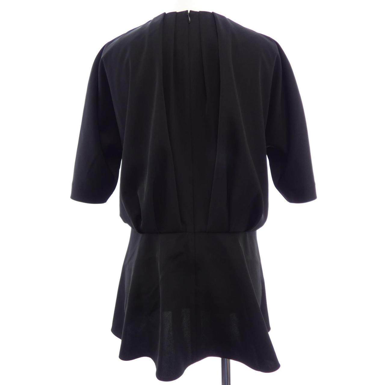シクラス トップス