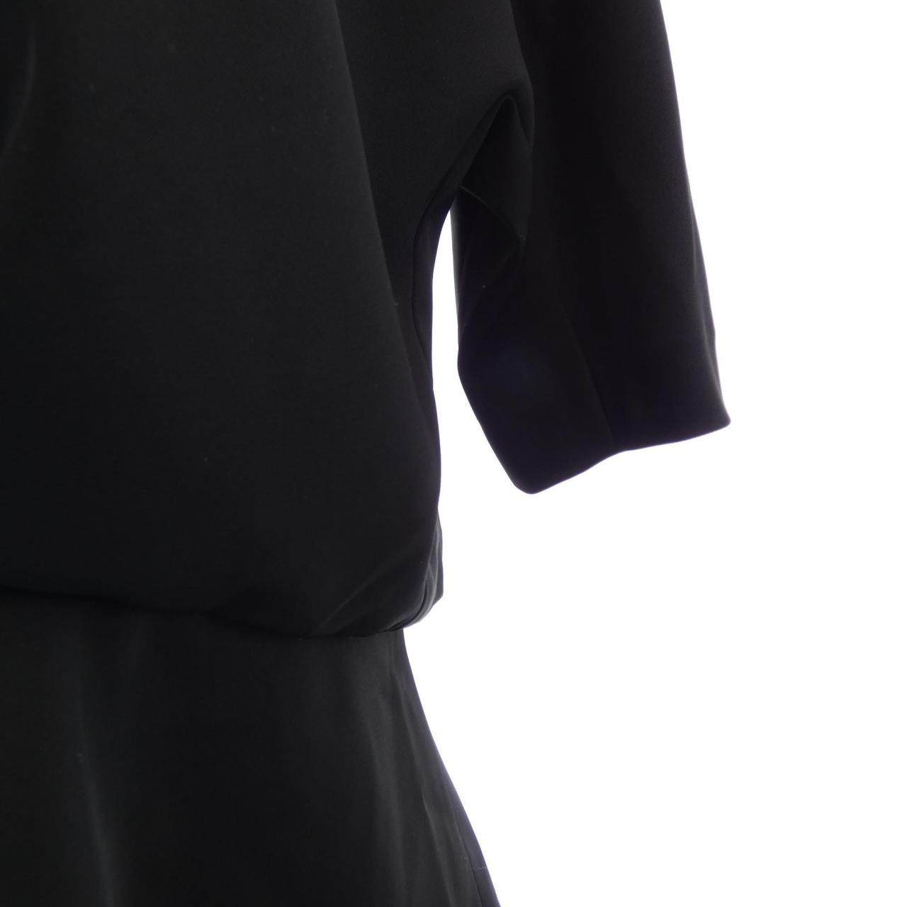 シクラス トップス