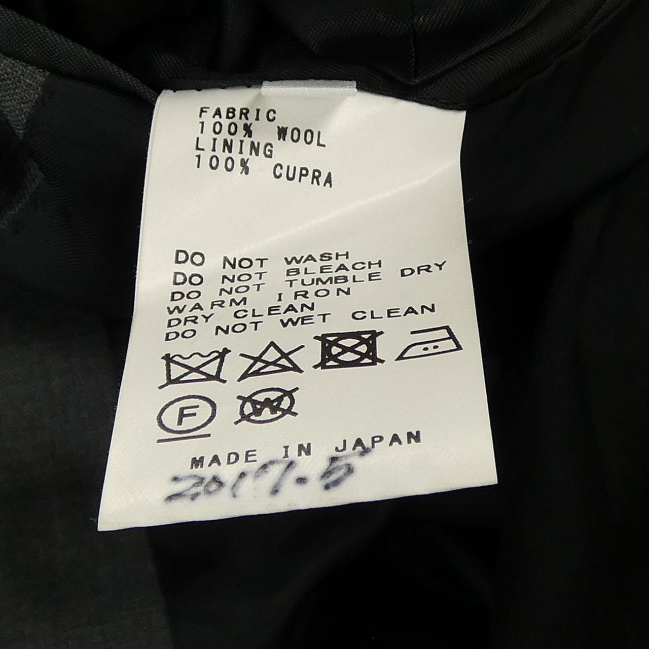 シンプリシテ スーツ