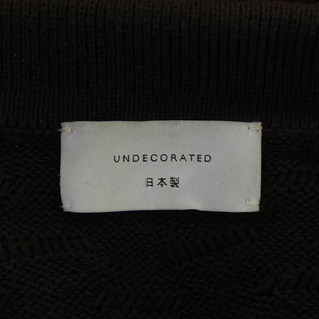 UNDECORATED ニットトップス