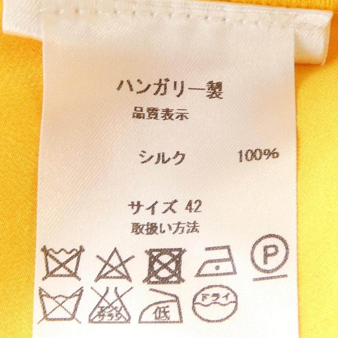 レッドヴァレンティノ シルクワンピース